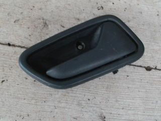 bontott SUZUKI IGNIS I Bal hátsó Belső Kilincs