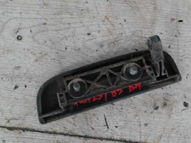 bontott SUZUKI IGNIS I Bal hátsó Külső Kilincs