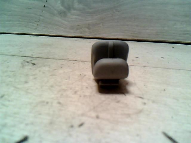 bontott SUZUKI IGNIS I Bal Napellenző Tartó