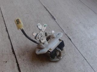 bontott SUZUKI IGNIS I Csomagtérajtó Zárszerkezet