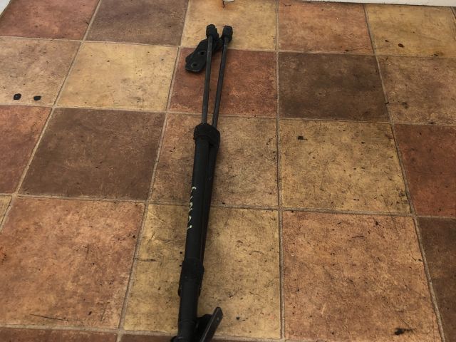 bontott SUZUKI IGNIS I Gázrugós Kitámasztó Teleszkóp Pár Csomagtérajtó