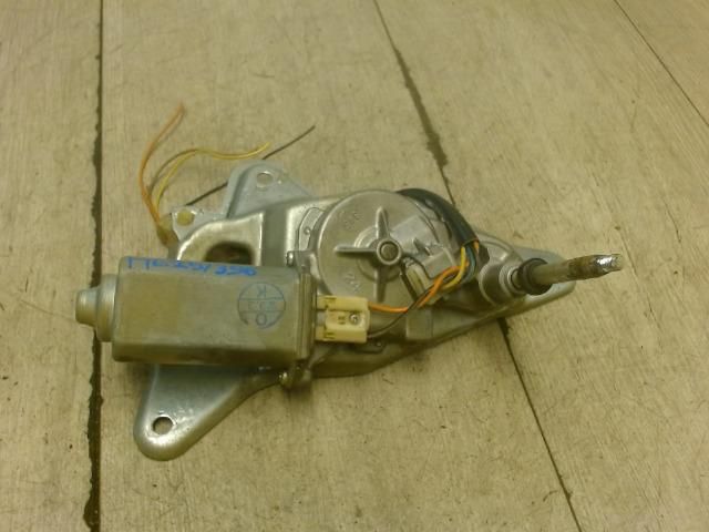 bontott SUZUKI IGNIS I Hátsó Ablaktörlő Motor