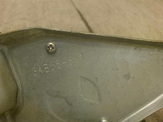 bontott SUZUKI IGNIS I Hátsó Ablaktörlő Motor