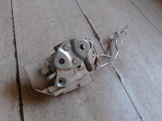 bontott SUZUKI IGNIS I Jobb első Ajtózár