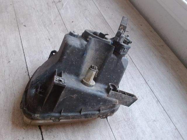 bontott SUZUKI IGNIS I Jobb Fényszóró