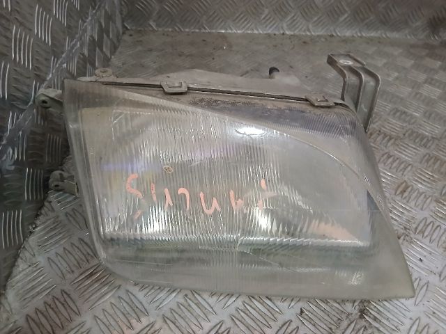 bontott SUZUKI IGNIS I Jobb Fényszóró