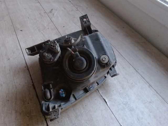 bontott SUZUKI IGNIS I Jobb Fényszóró