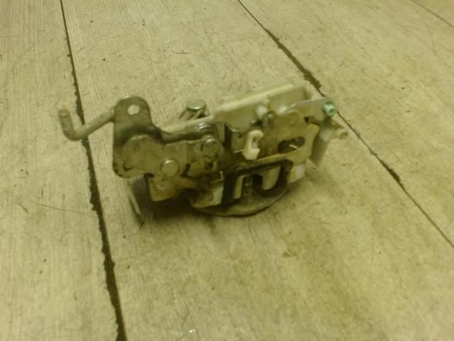 bontott SUZUKI IGNIS I Jobb hátsó Ajtózár