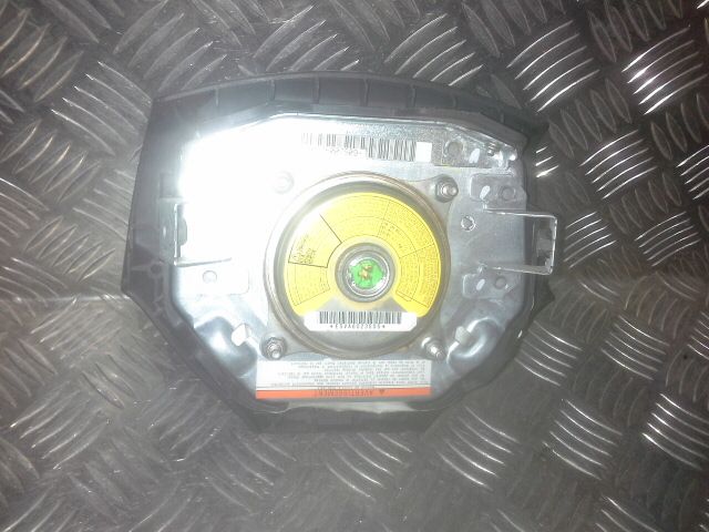 bontott SUZUKI IGNIS I Kormánylégzsák