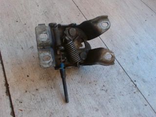 bontott SUZUKI IGNIS I Motorháztető Zárszerkezet