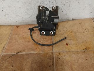 bontott SUZUKI IGNIS I Motorháztető Zárszerkezet