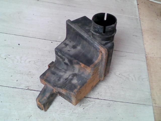 bontott SUZUKI IGNIS I Szívás Zaj Csökkentő Doboz