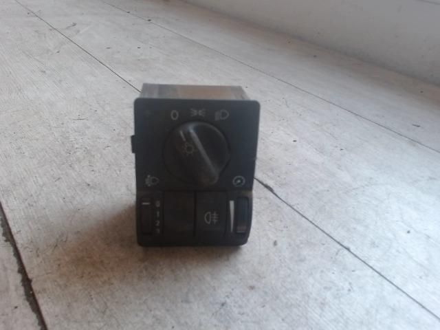 bontott SUZUKI IGNIS I Világítás Kapcsoló