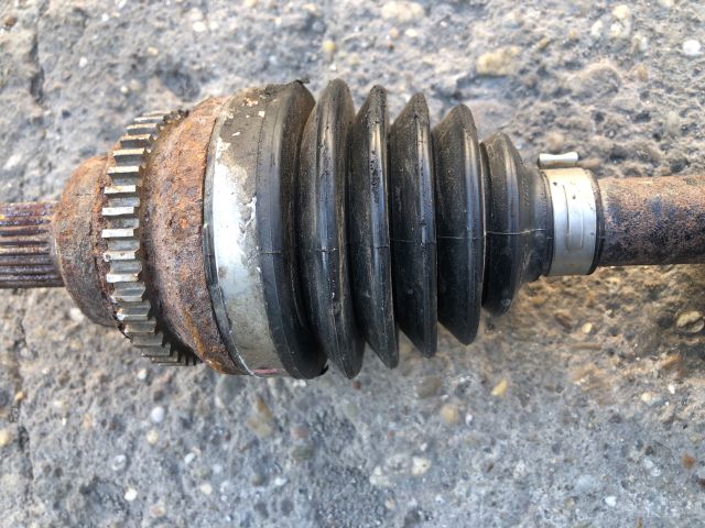 bontott SUZUKI IGNIS II Jobb Féltengely