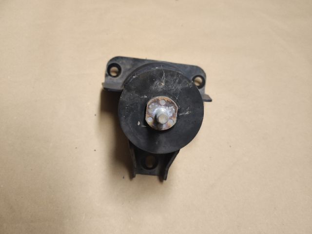 bontott SUZUKI IGNIS II Motor Tartó Bak Jobb