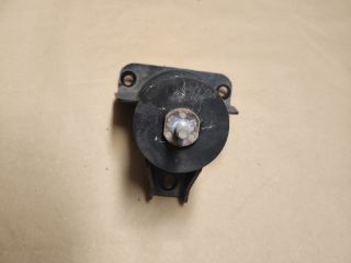 bontott SUZUKI IGNIS II Motor Tartó Bak Jobb