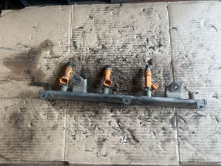 bontott SUZUKI IGNIS II Porlasztó Sor / Híd