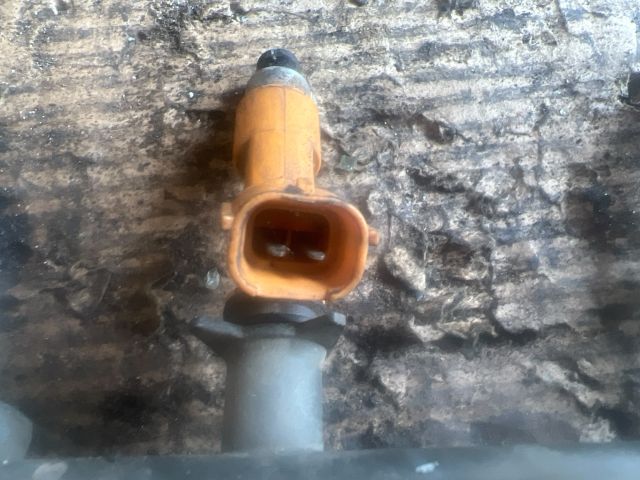 bontott SUZUKI IGNIS II Porlasztó Sor / Híd