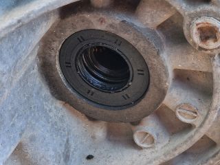 bontott SUZUKI IGNIS II Váltó (Mechanikus)