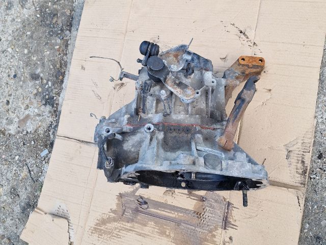 bontott SUZUKI IGNIS II Váltó (Mechanikus)