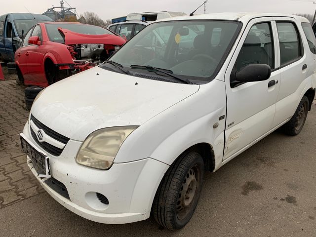 bontott SUZUKI IGNIS II Bal első Csonkállvány Kerékaggyal