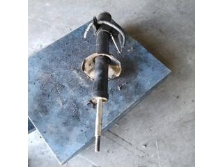 bontott SUZUKI IGNIS II Bal első Lengéscsillapító