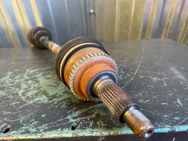 bontott SUZUKI IGNIS II Bal Féltengely