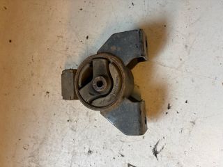 bontott SUZUKI IGNIS II Billenésgátló Bak