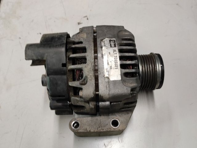 bontott SUZUKI IGNIS II Generátor