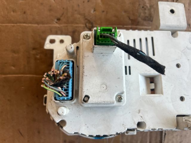 bontott SUZUKI IGNIS II Kilométeróra