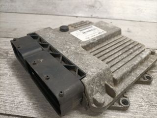 bontott SUZUKI IGNIS II Motorvezérlő