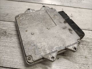 bontott SUZUKI IGNIS II Motorvezérlő