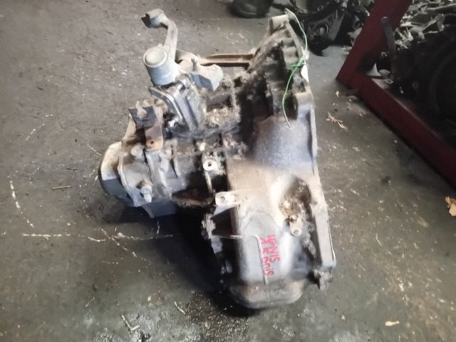 bontott SUZUKI IGNIS II Váltó (Mechanikus)