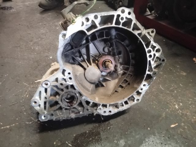 bontott SUZUKI IGNIS II Váltó (Mechanikus)