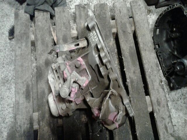 bontott SUZUKI IGNIS II Váltó (Mechanikus)