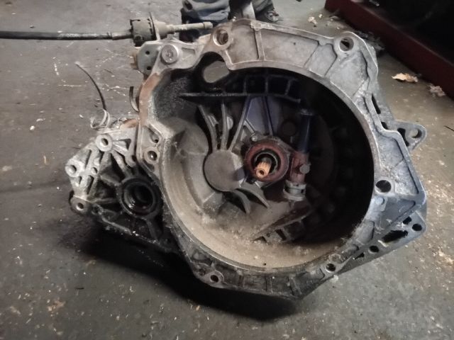 bontott SUZUKI IGNIS II Váltó (Mechanikus)