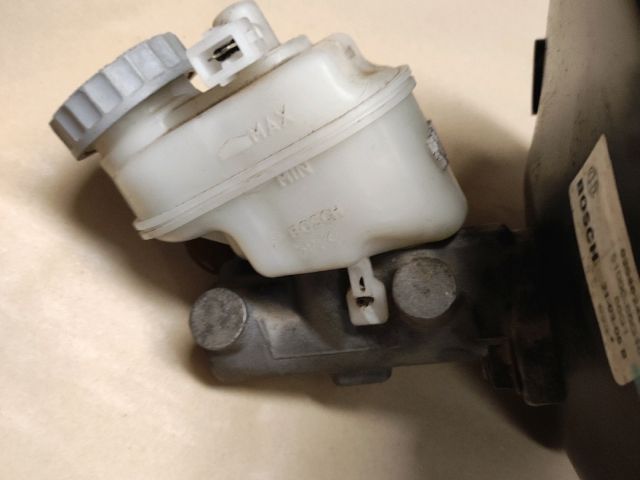 bontott SUZUKI IGNIS II Fékrásegítő