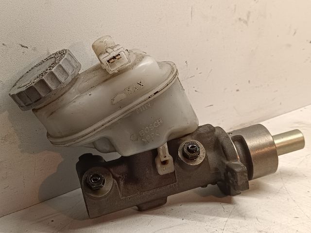 bontott SUZUKI IGNIS II Főfékhenger