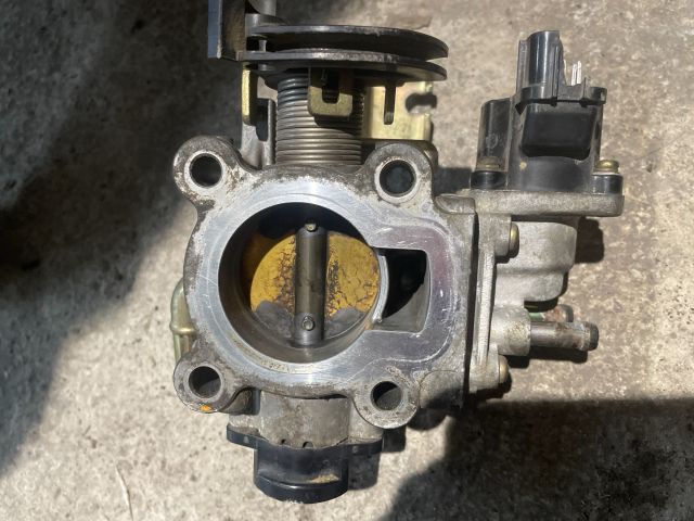 bontott SUZUKI IGNIS II Fojtószelep (Mechanikus)