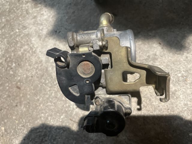 bontott SUZUKI IGNIS II Fojtószelep (Mechanikus)