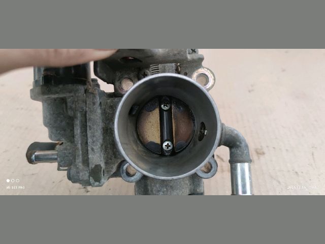 bontott SUZUKI IGNIS II Fojtószelep (Mechanikus)