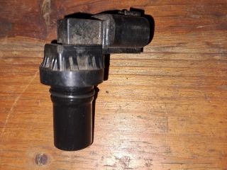 bontott SUZUKI IGNIS II Főtengely Fordulatszám Jeladó