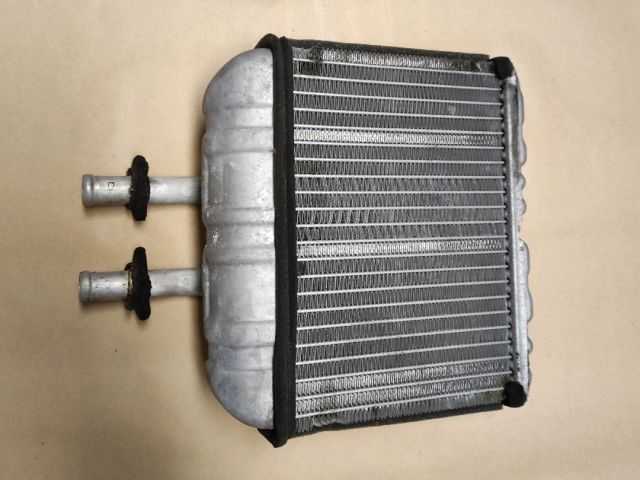 bontott SUZUKI IGNIS II Fűtőradiátor