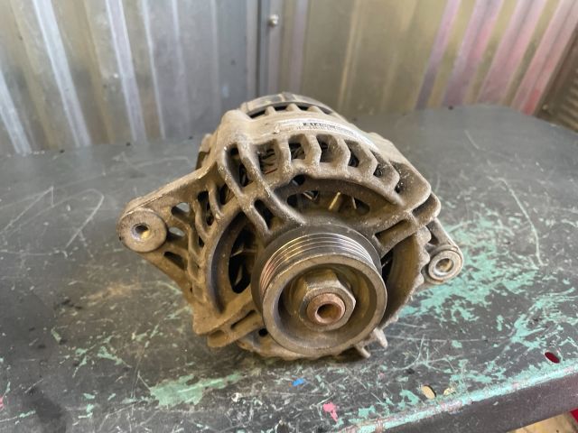 bontott SUZUKI IGNIS II Generátor