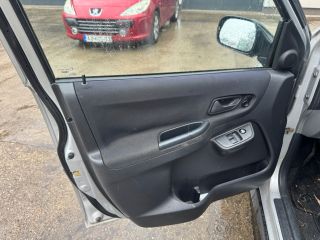 bontott SUZUKI IGNIS II Gyújtáskapcsoló Házzal