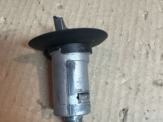 bontott SUZUKI IGNIS II Gyújtáskapcsoló