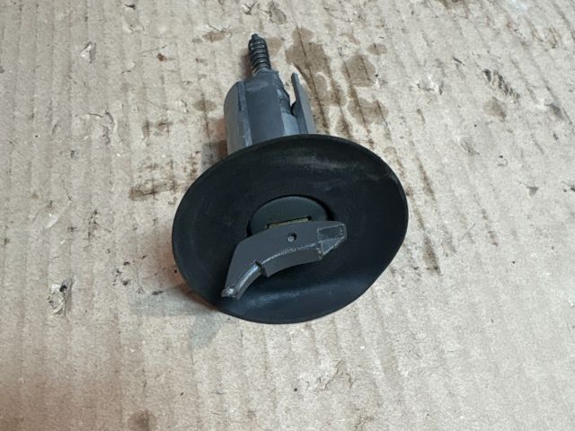 bontott SUZUKI IGNIS II Gyújtáskapcsoló