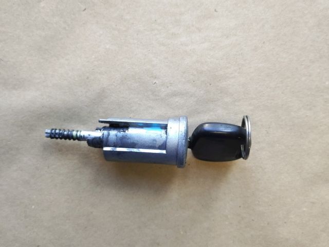 bontott SUZUKI IGNIS II Gyújtáskapcsoló