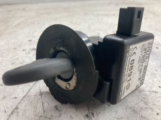 bontott SUZUKI IGNIS II Gyújtáskapcsoló