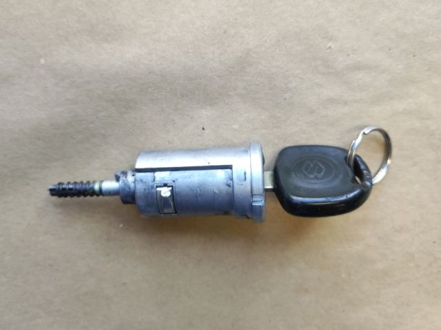 bontott SUZUKI IGNIS II Gyújtáskapcsoló